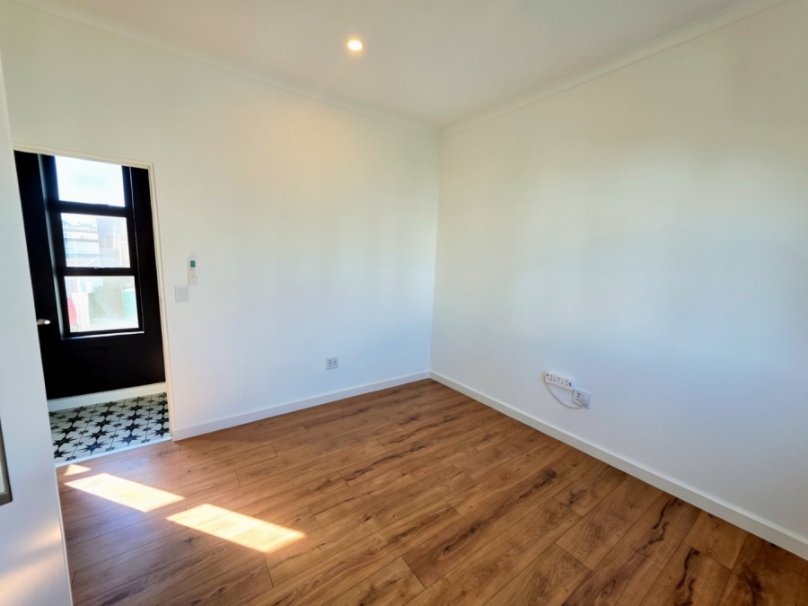 To Let 3 Bedroom Property for Rent in Sandown Western Cape